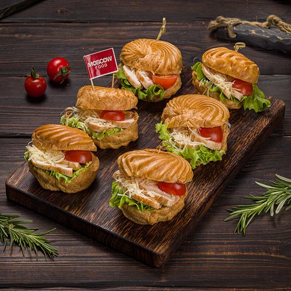 Профитроли "Цезарь" | Сэндвичи и круассаны | MOSCOW FOOD - доставка вкусных блюд