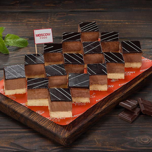 Пирожное "Шоколадное зеркало" | Десерты | MOSCOW FOOD - доставка вкусных блюд